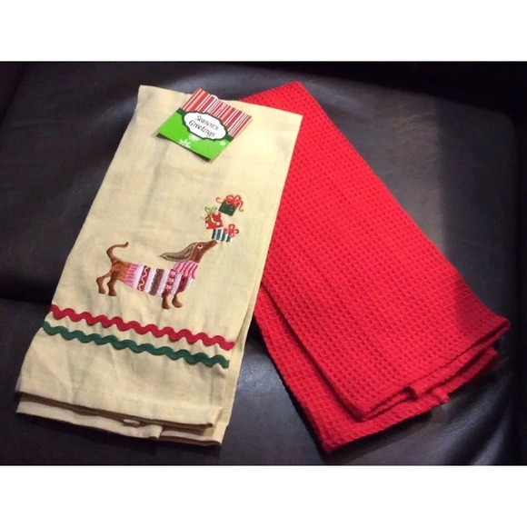 NWT Brown Dachshund Dog Christmas Kitchen Towels - Picture 2 of 2